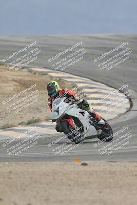 media/Sep-21-2025-Race Pace (Sun) [[98bf33ef95]]/Non Verified/1-Turns 9 and 10 (8am)/